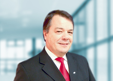 Esmir Oliveira , Sócio 